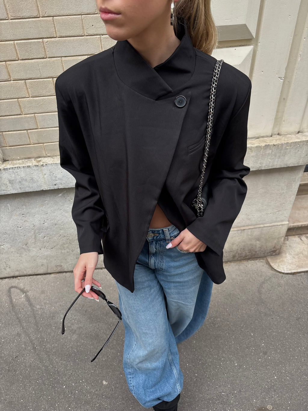 Sam blazer