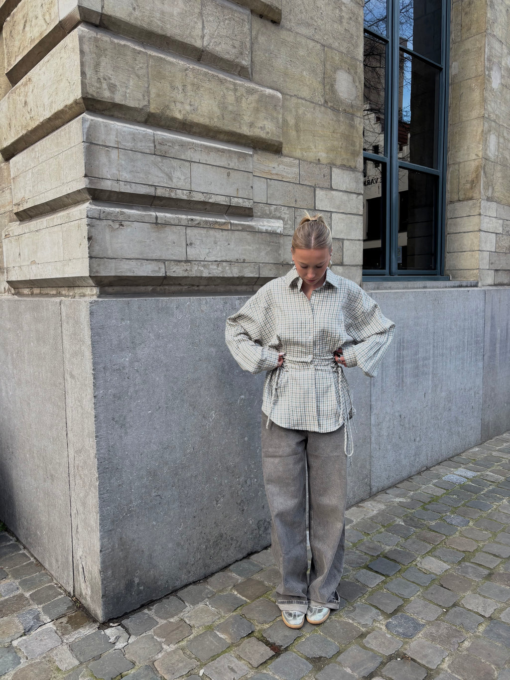 Lara tailored blouse