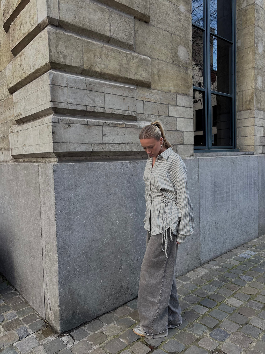 Lara tailored blouse