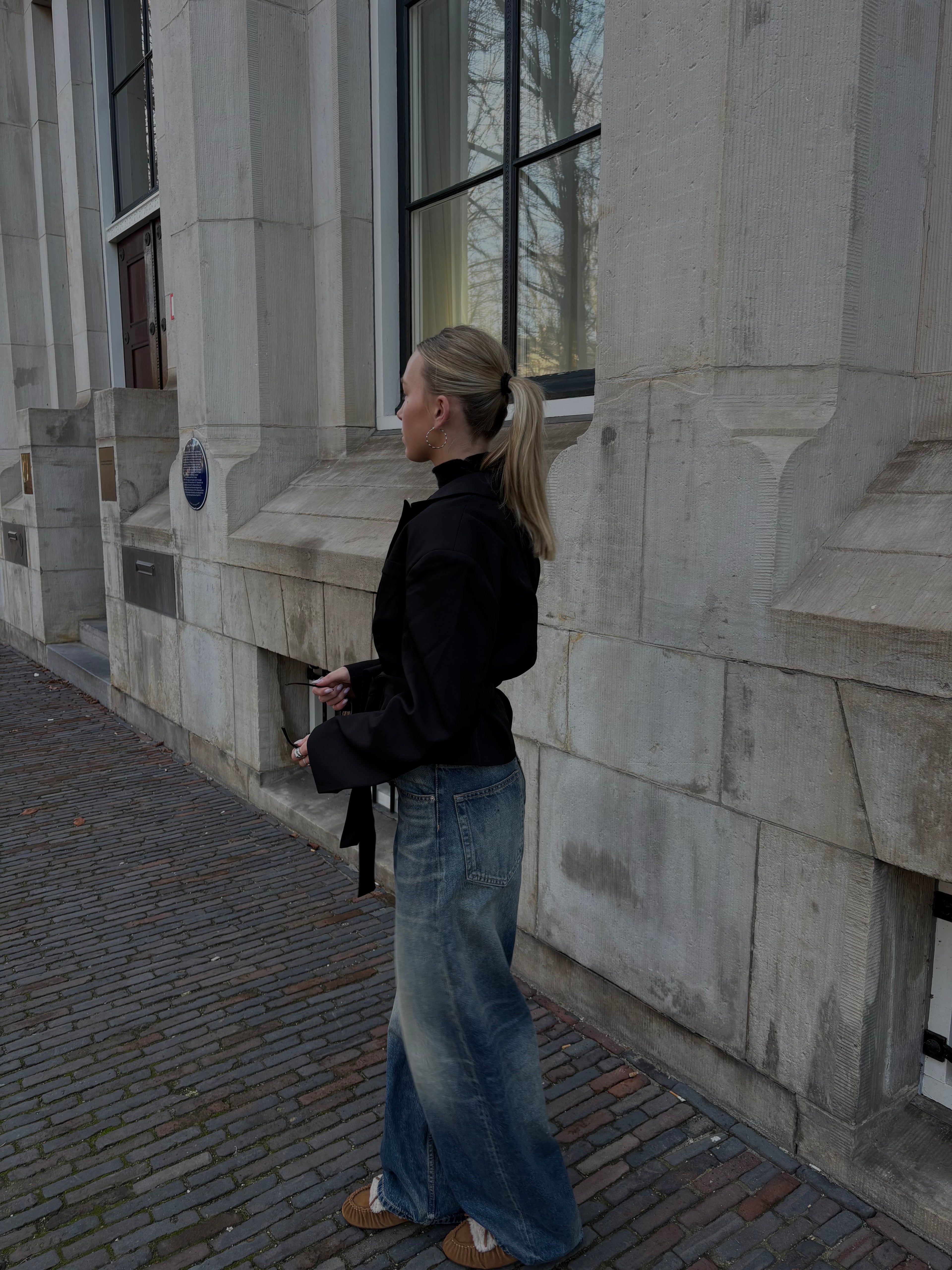 Fenne cropped blazer black